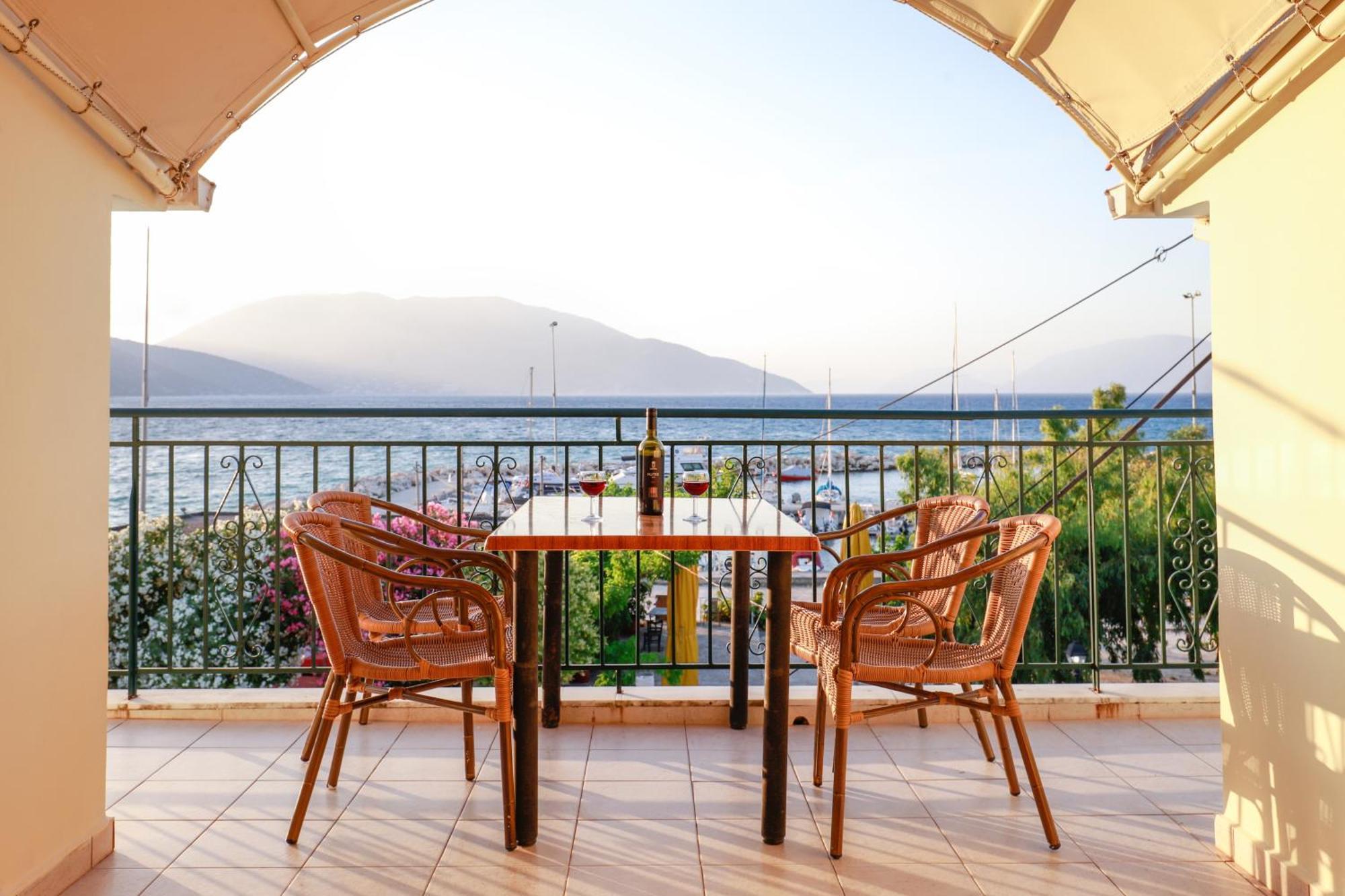סאמי Filalithis Studios & Apartments מראה חיצוני תמונה